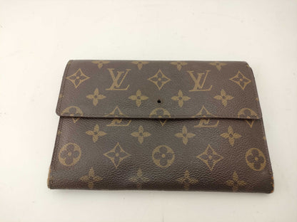 LOUIS VUITTON Monogram Wallet 