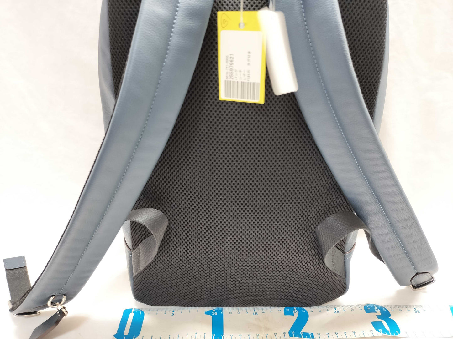 COACH F54135 Shoulder bag with tag