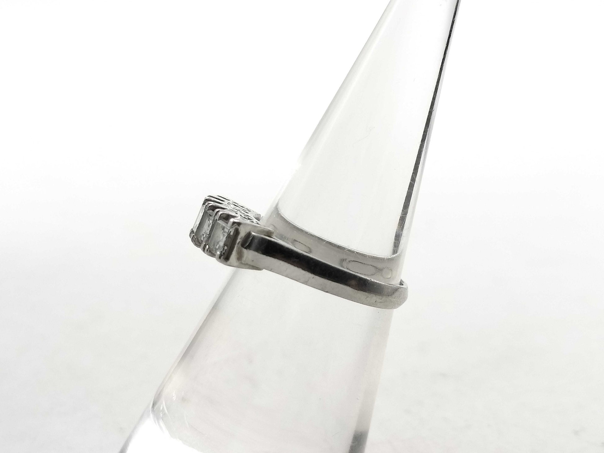 D0.80ct Pt900 3.4g Ring 