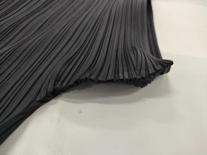 ISSEY MIYAKE Pleats Please Sleeveless Top