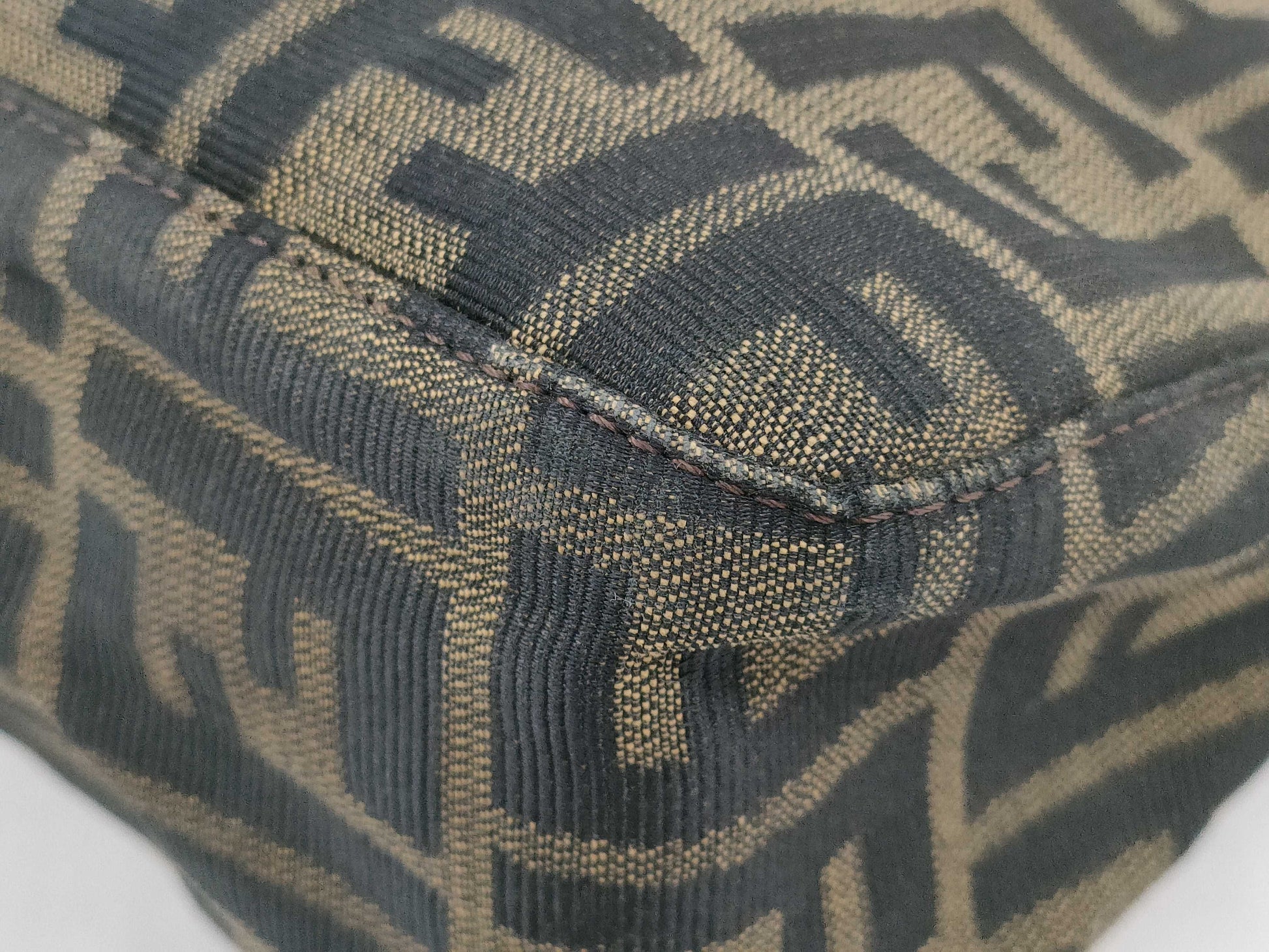 FENDI Zucca pattern Mamma hardware shoulder bag