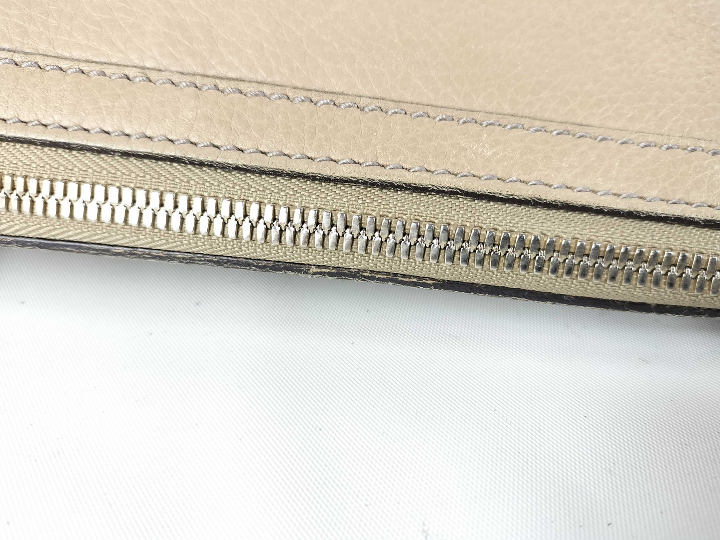 GUCCI Soho Beige Shoulder Bag 30331 Shoulder Bag