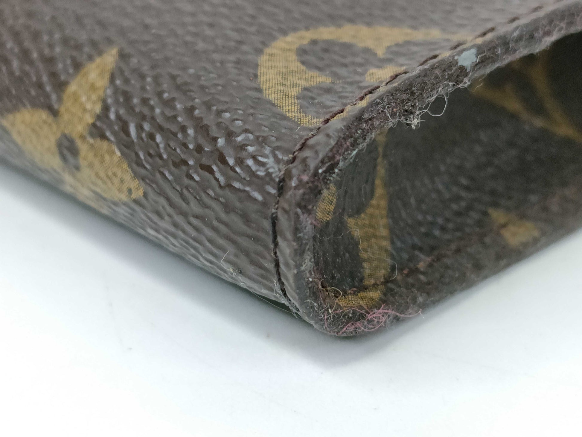 LOUIS VUITTON RFID verification failed. Monogram bucket pouch only.