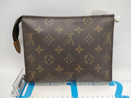 LOUIS VUITTON Monogram M47544 Poche Toilette 19 Pouch