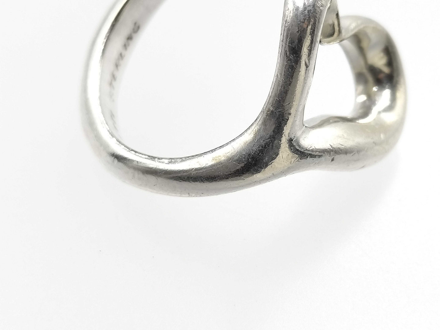 Tiffany & Co. Peretti Open Heart Ring, 6.3g