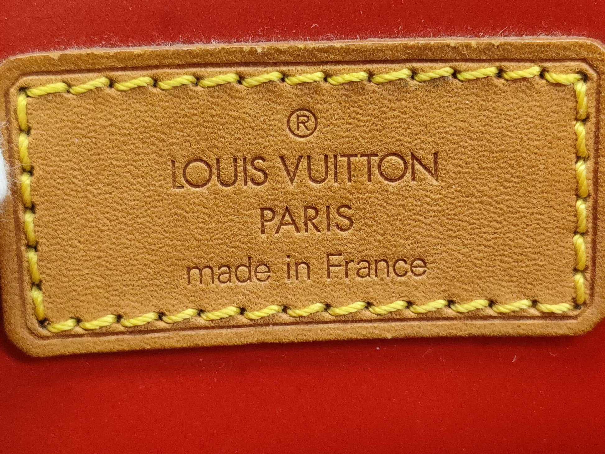 LOUIS VUITTON Vernis M91086 Reed MM Tote Bag