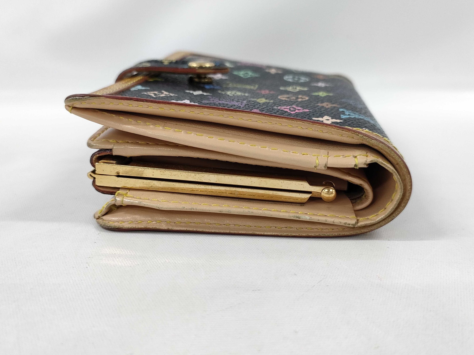 LOUIS VUITTON Viennois Wallet