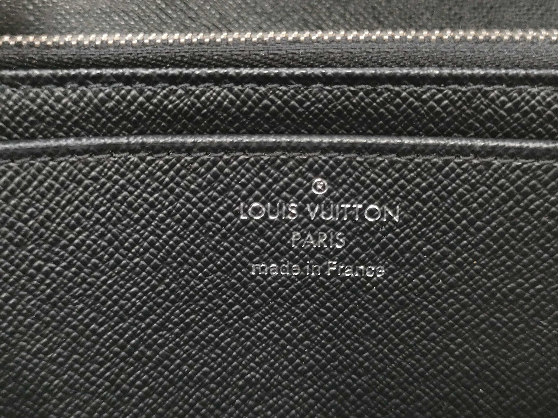 LOUIS VUITTON Epi Wallet Louis Vuitton Epi Portefeuille Twist Flower Wallet