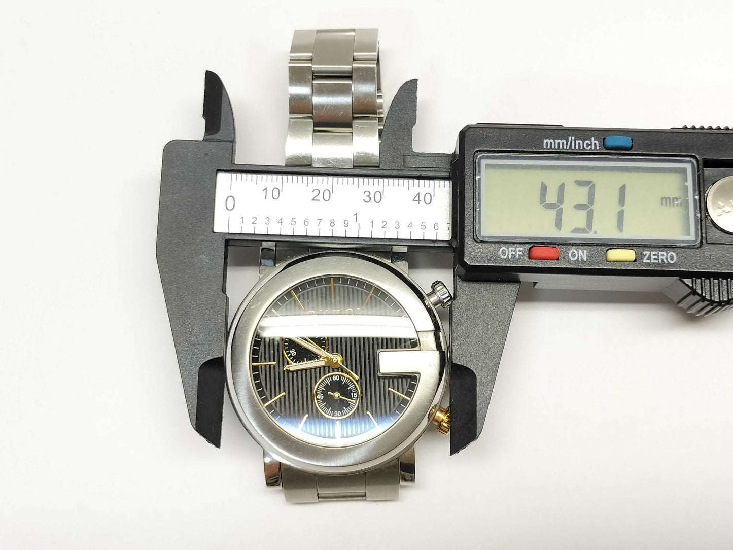 GUCCI 101M Men's Watch