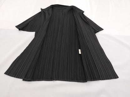 ISSEY MIYAKE Pleats Please Short Sleeve Shirt Black Shirt