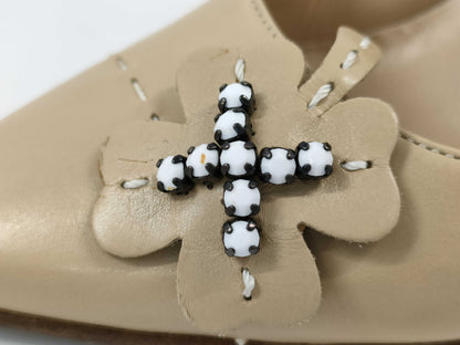 CHANEL Clover Design Leather Pumps