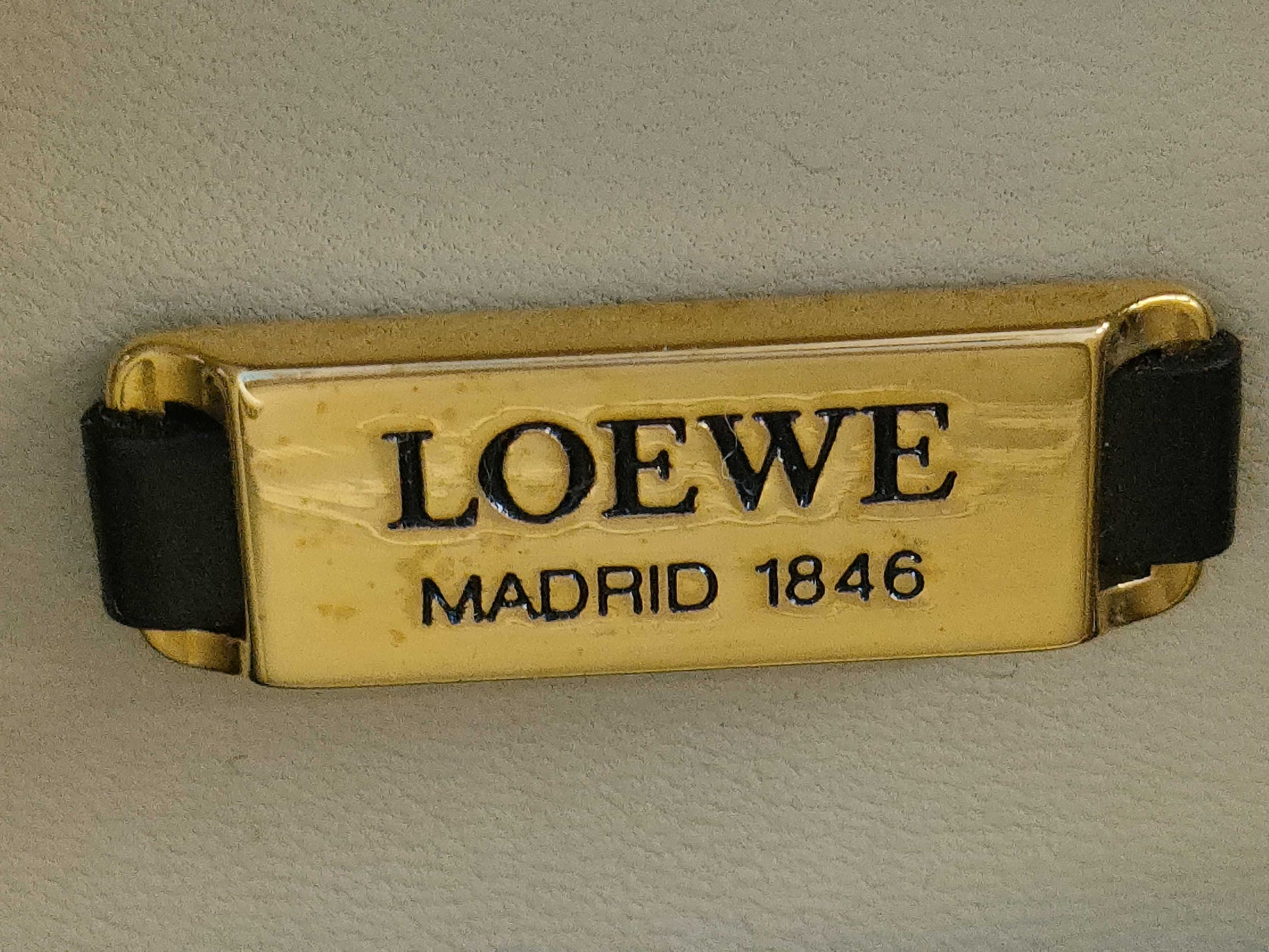 LOEWE Round Handbag Brown Handbag