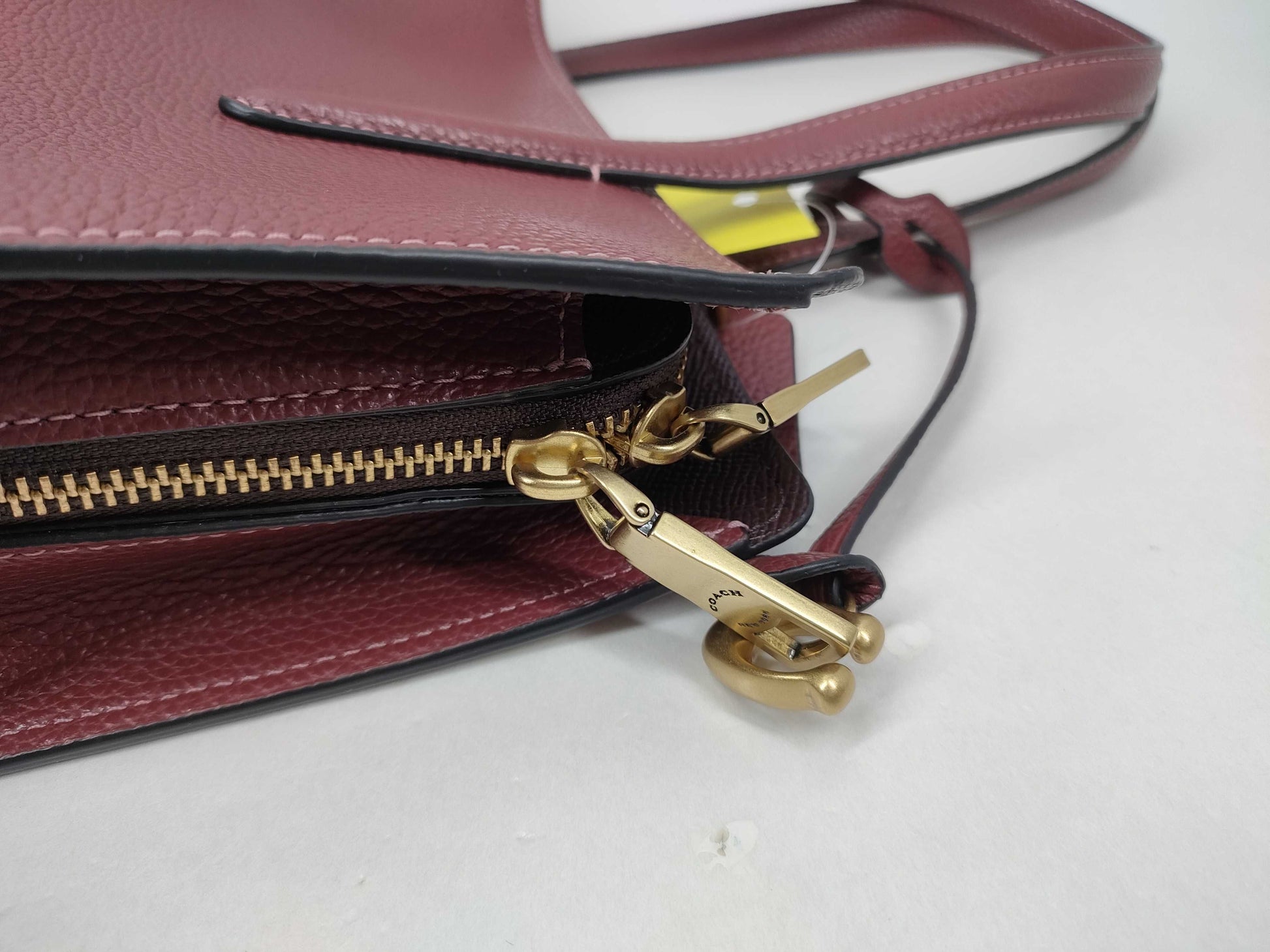 COACH Carter Carryall 28 CJ806 Handbag