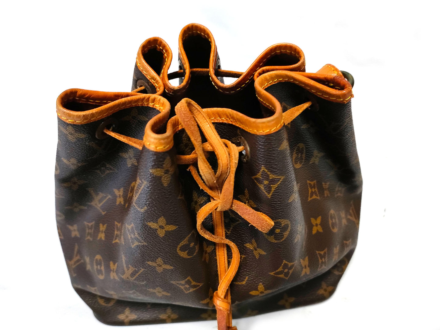 LOUIS VUITTON AP8904 Monogram Petit Noe Shoulder Bag
