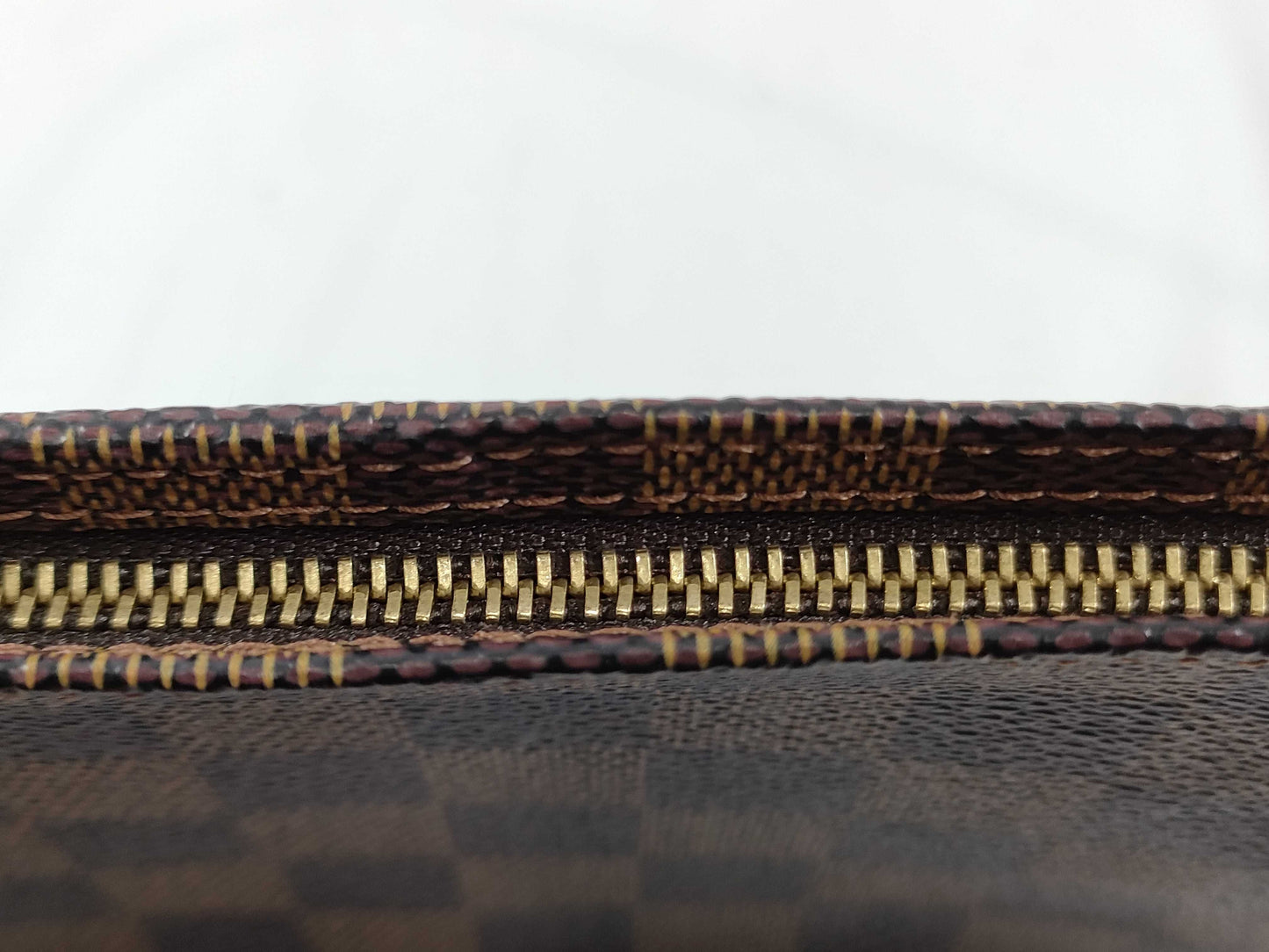 LOUIS VUITTON [Serial Number] FL0092 Damier Accessoires Handbag