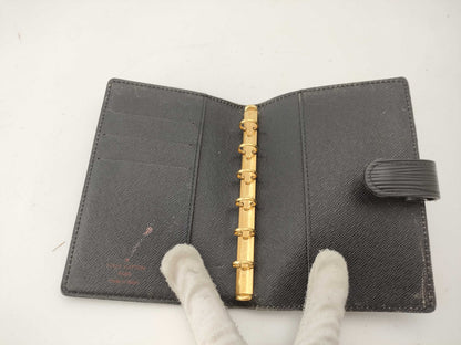 LOUIS VUITTON Epi Agenda 2-piece notebook cover