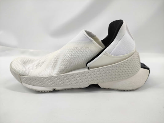 Nike CW5883-101 Go FlyEase Sneakers