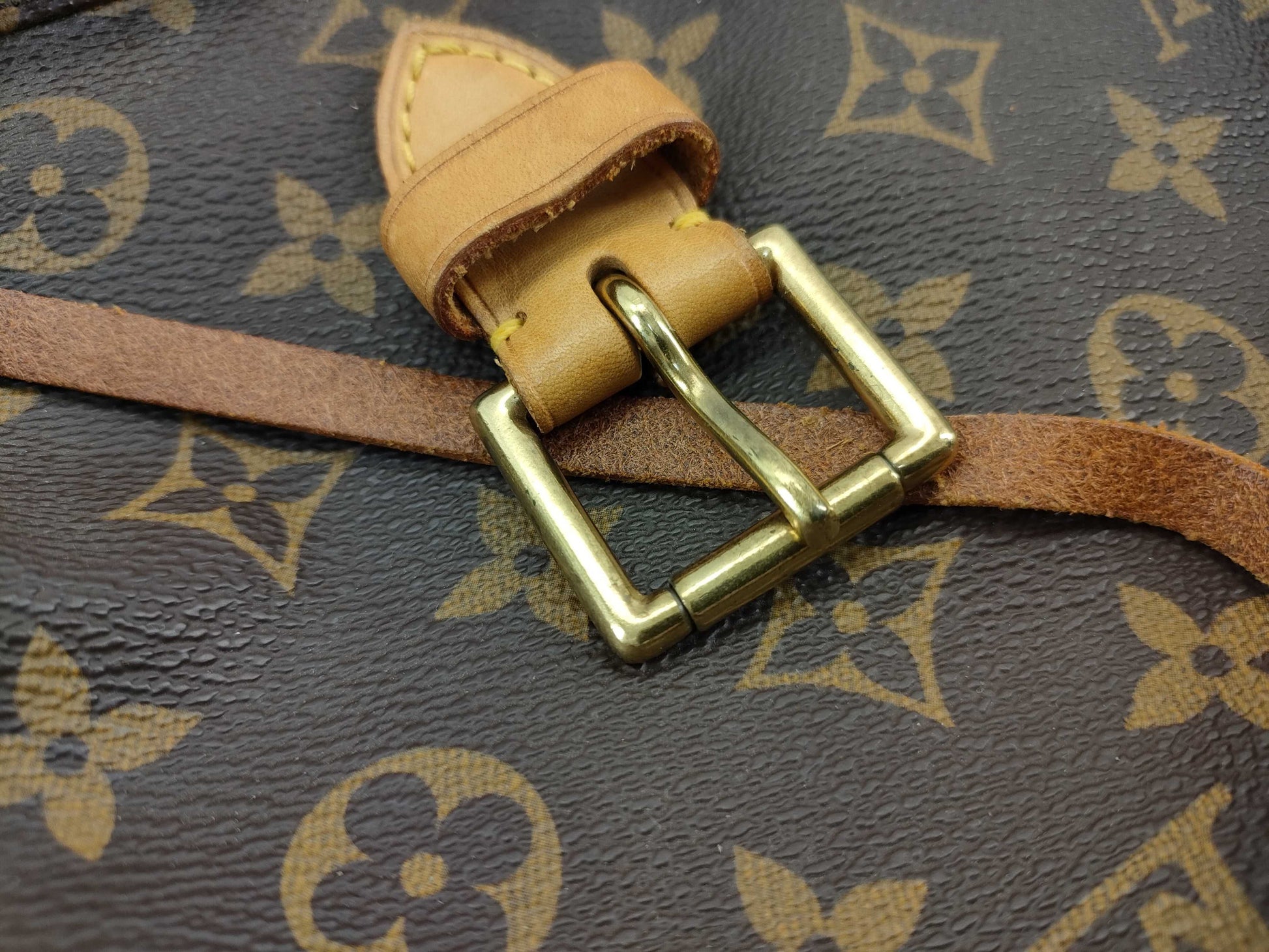LOUIS VUITTON MI0946 Monogram M51136 Montsouris MM Backpack