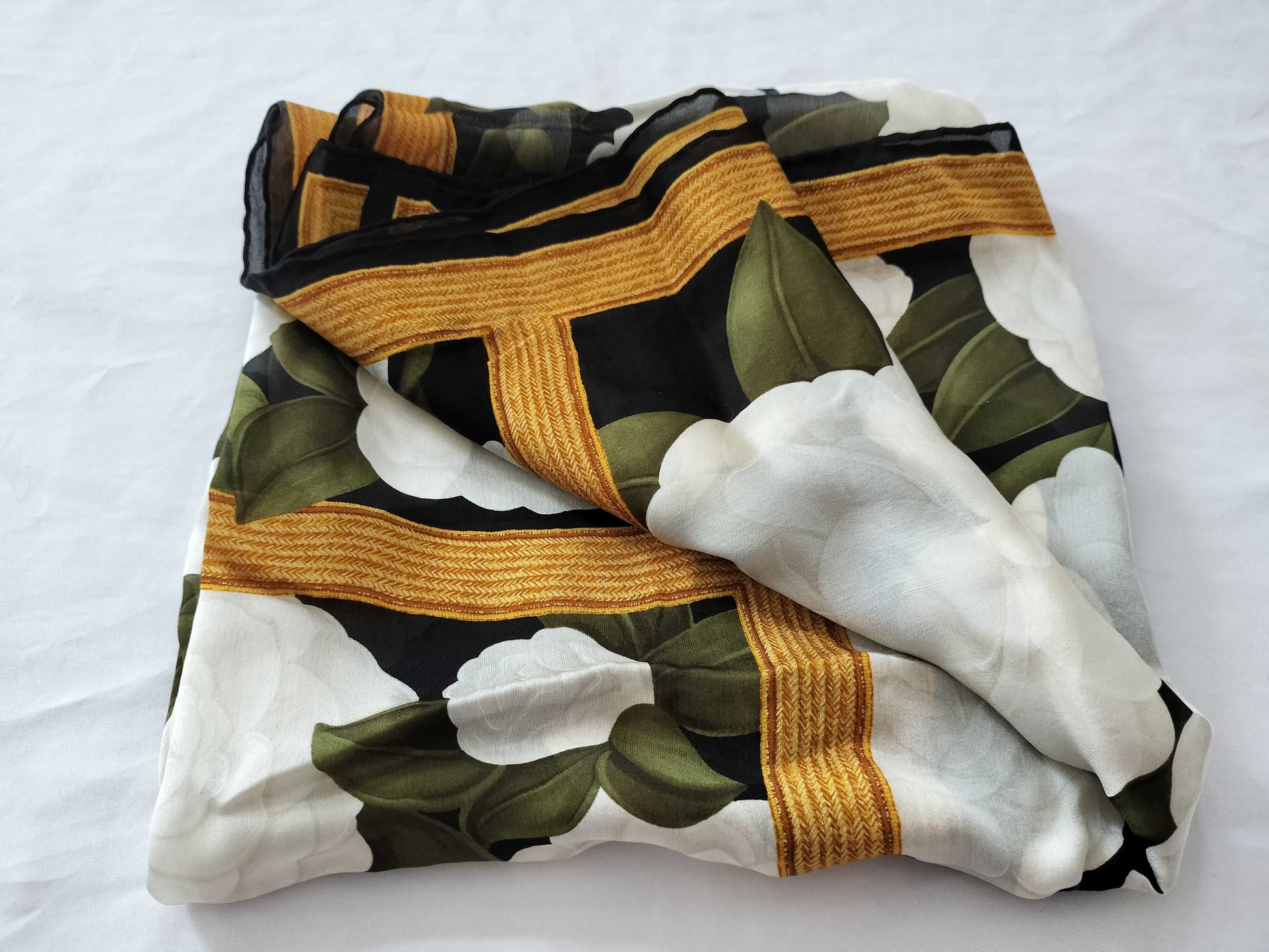 CHANEL Vintage Camelia Scarf