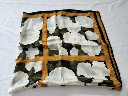 CHANEL Vintage Camelia Scarf