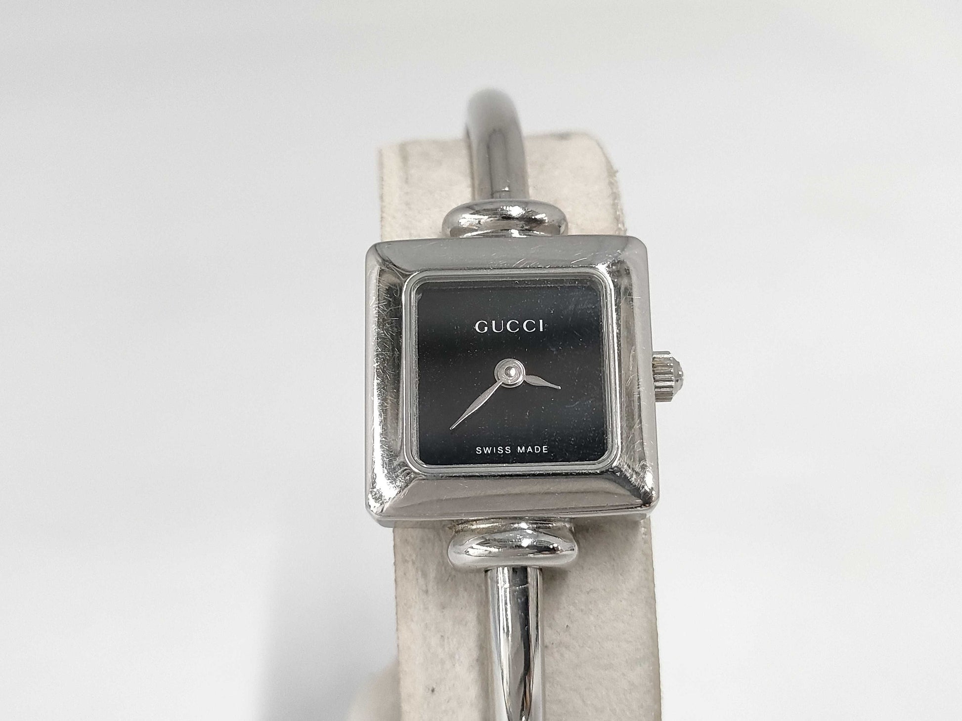 GUCCI 1900L Unworked Women's Watch