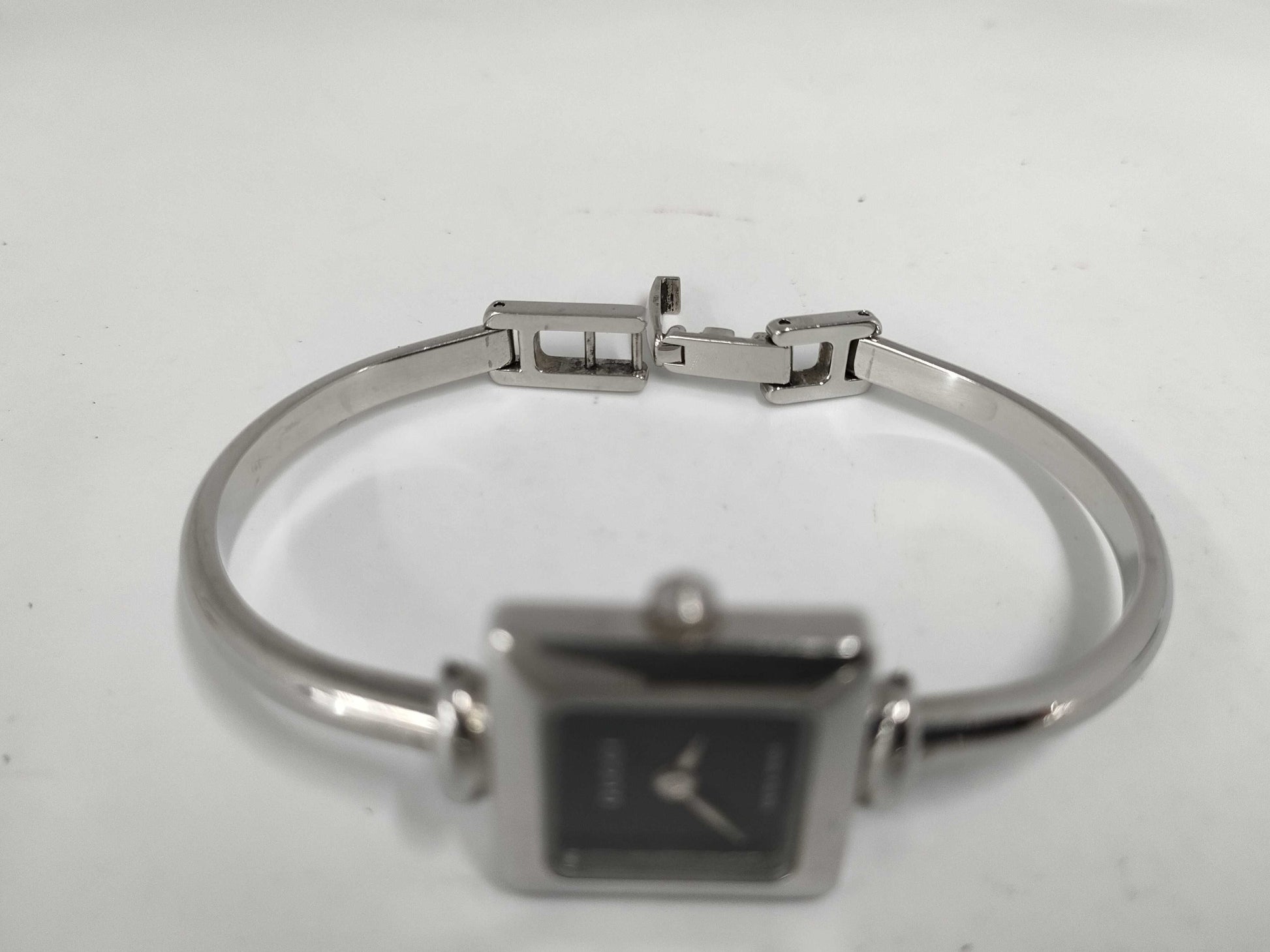 GUCCI 1900L Unworked Women's Watch