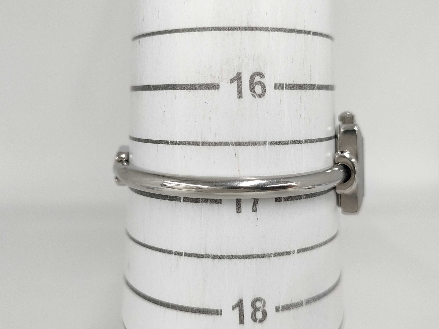 GUCCI 1900L Unworked Women's Watch