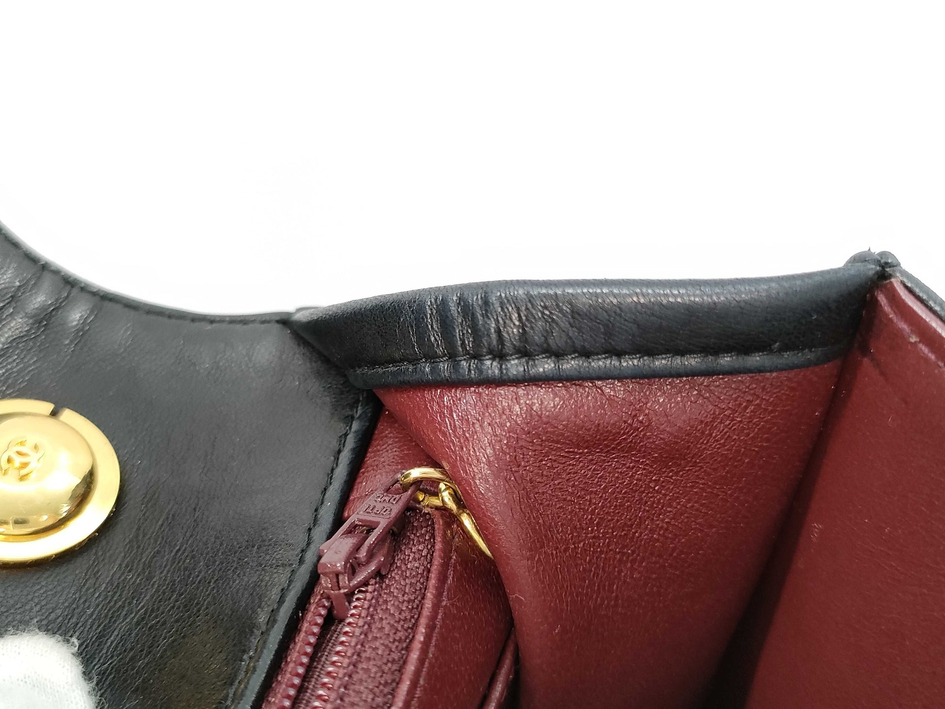 CHANEL Lambskin Matelasse Crossbody Shoulder Bag
