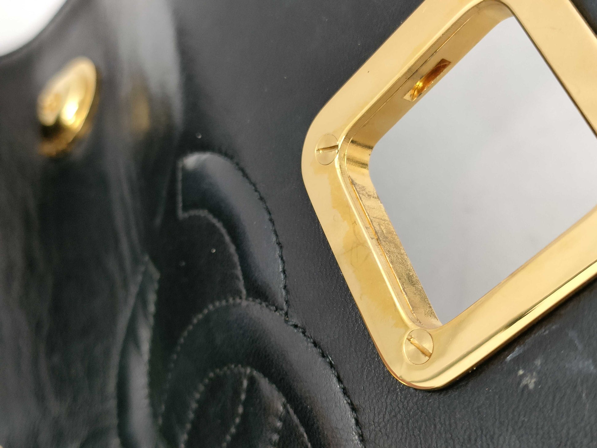 CHANEL Lambskin Matelasse Crossbody Shoulder Bag