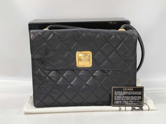 CHANEL Lambskin Matelasse Crossbody Shoulder Bag