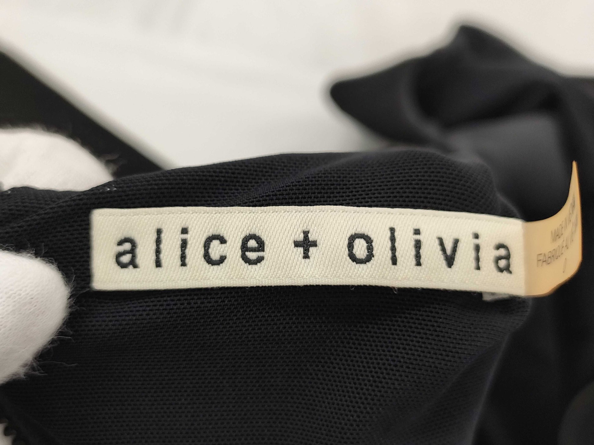 Alice Olivia One Piece One Piece
