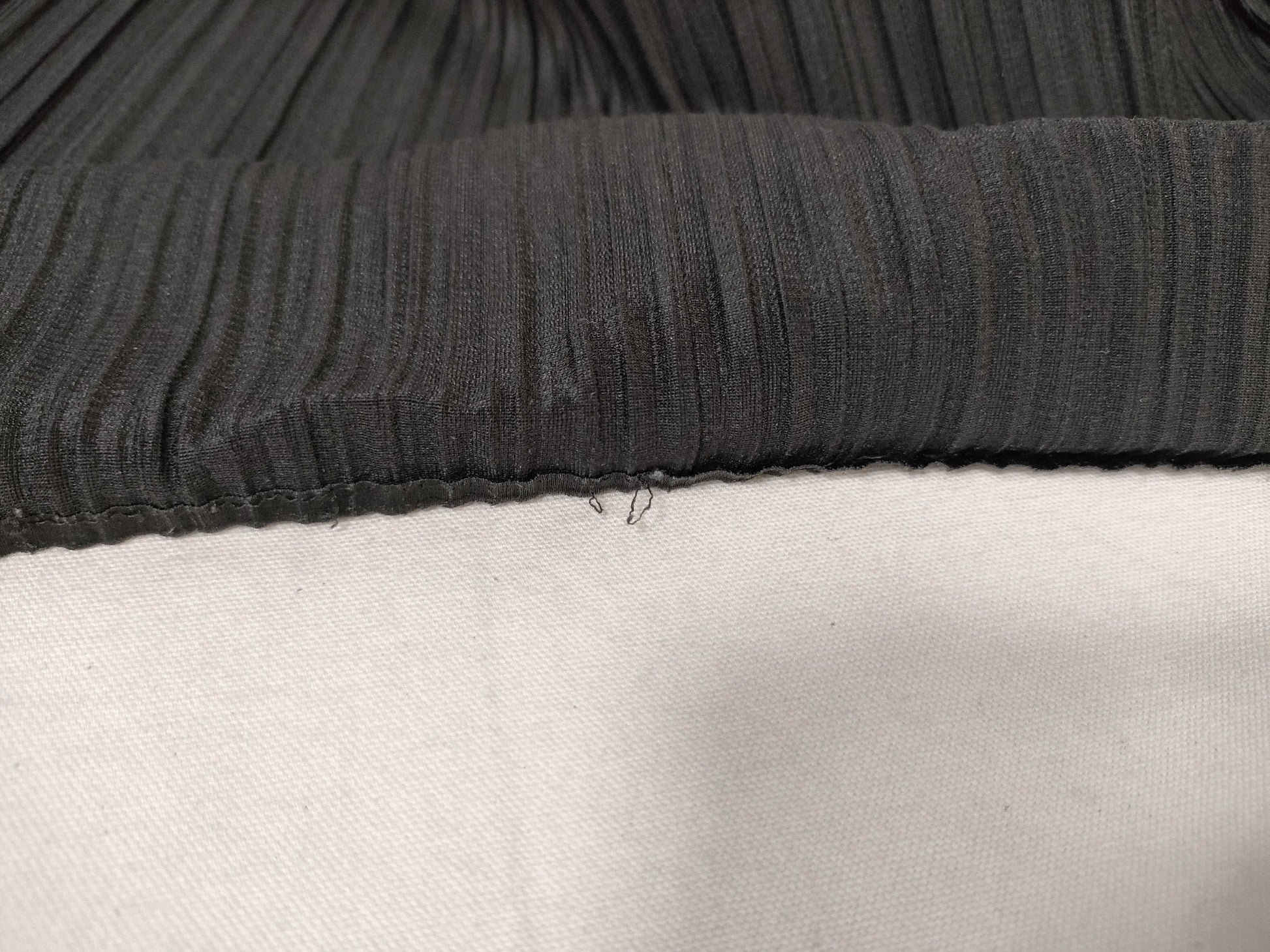 ISSEY MIYAKE Pleats Please Top Black Top