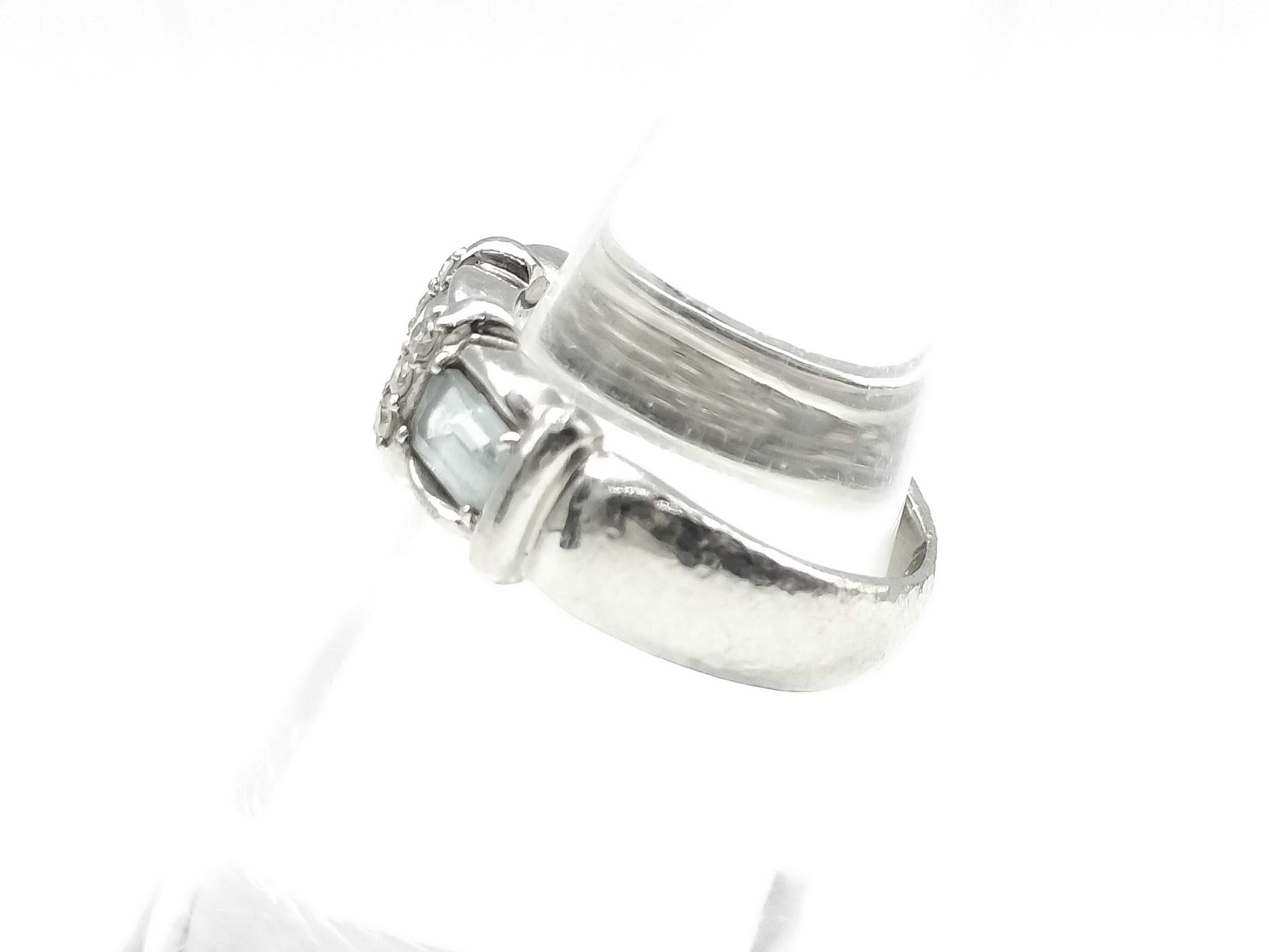 AQ 0.77ct D 0.10ct Pt900 8.5g Ring 