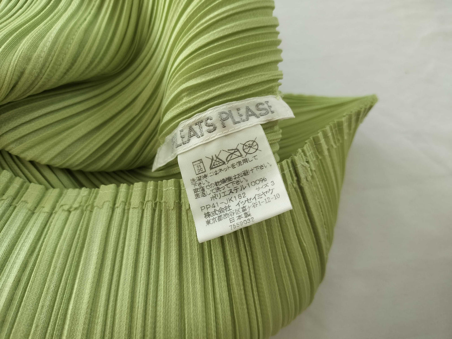 ISSEY MIYAKE Pleats Please Tops T-shirt