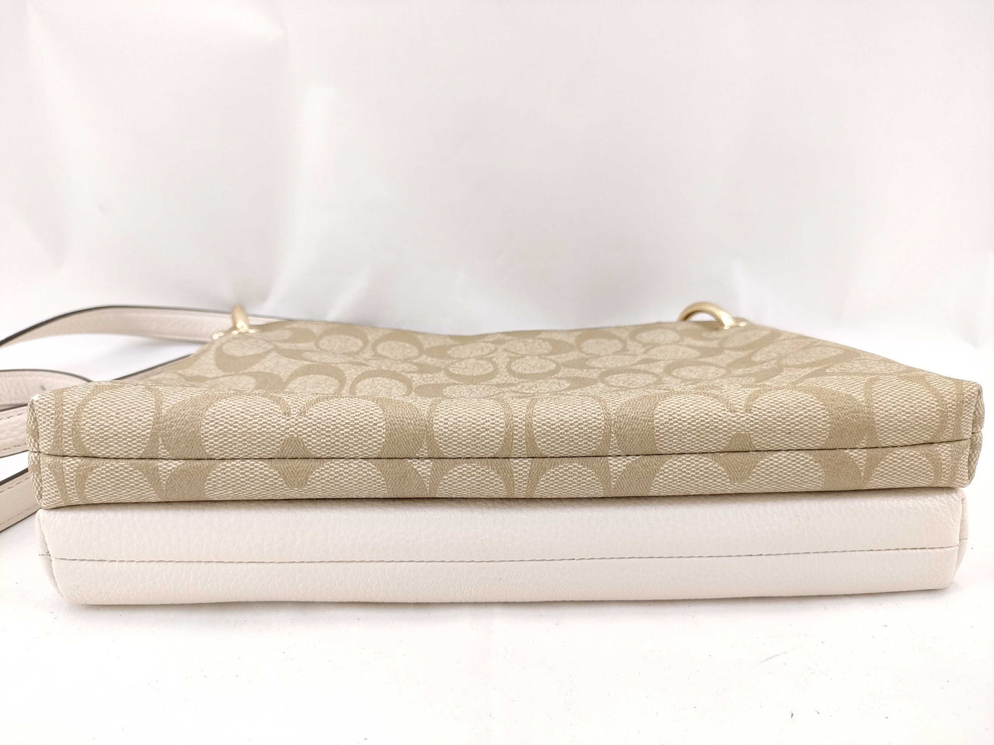 COACH Signature 91512 Shoulder Bag