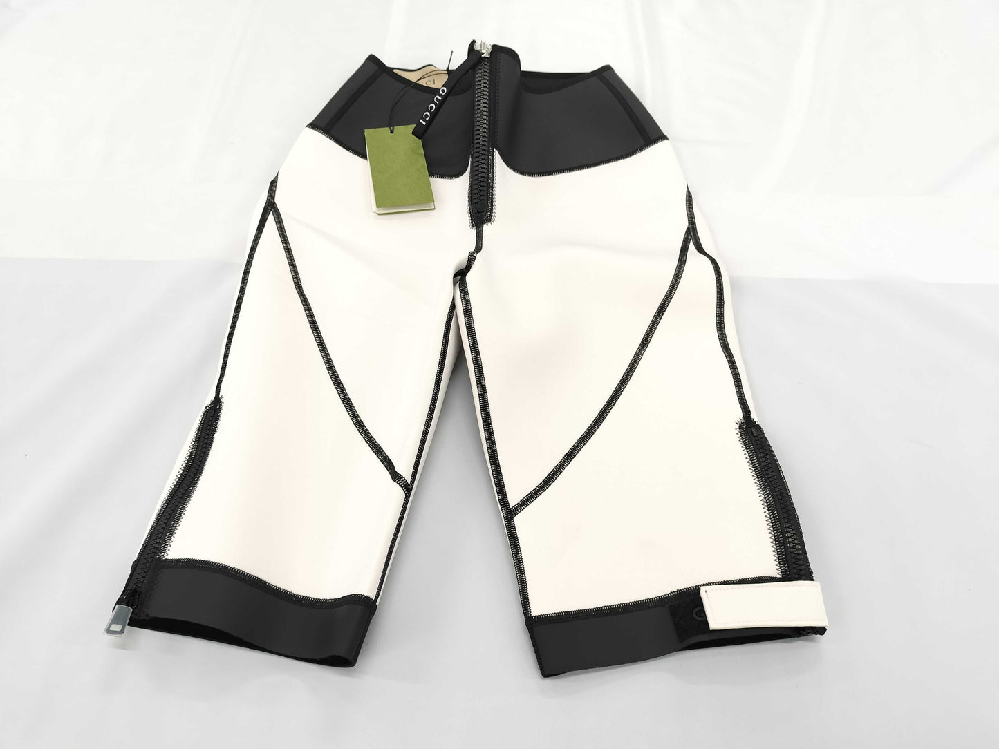 GUCCI Knit Shorts/XS/Black and White Two-Tone Pants