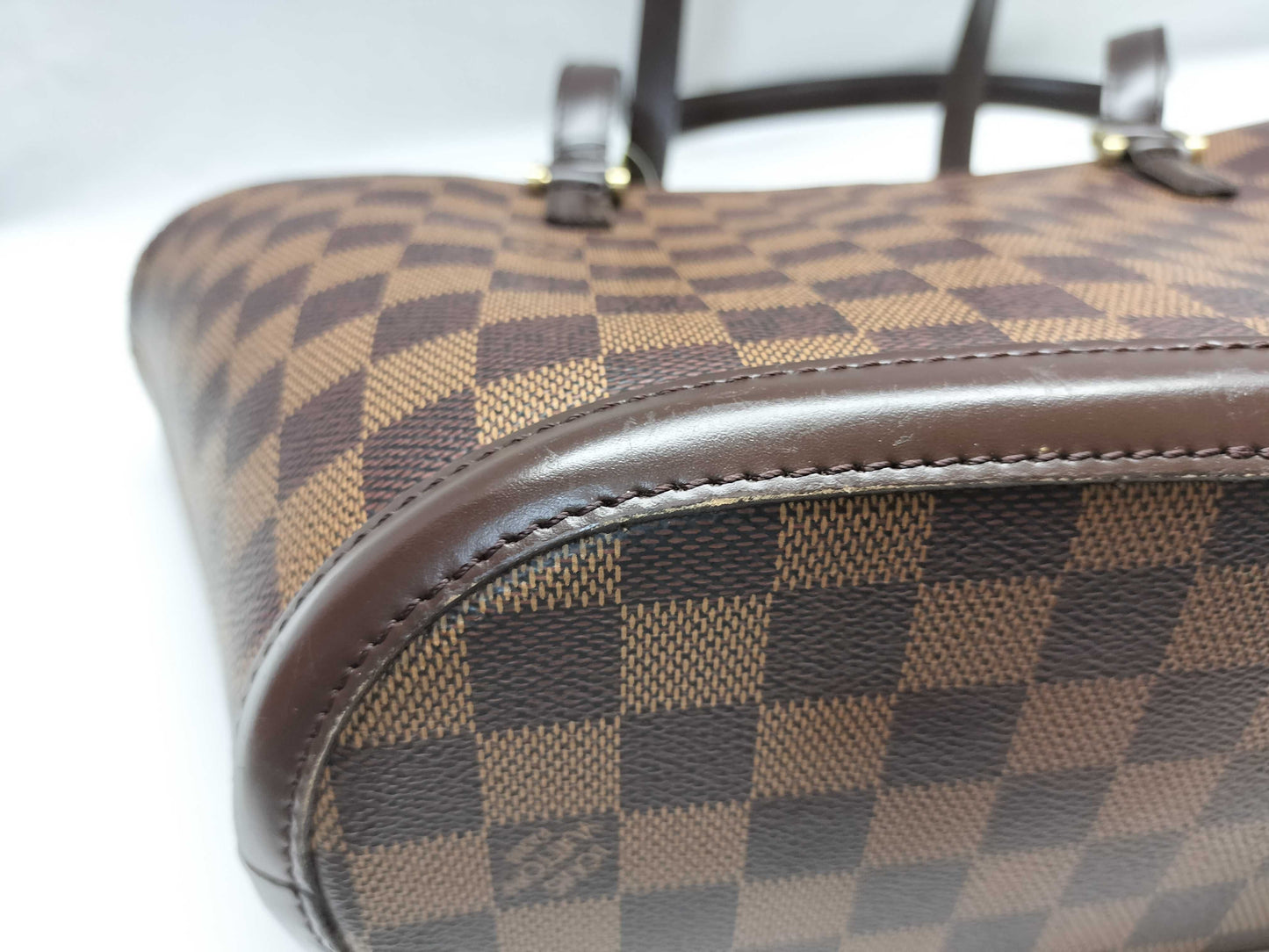 LOUIS VUITTON N51121 Damier Manosque PM Handbag