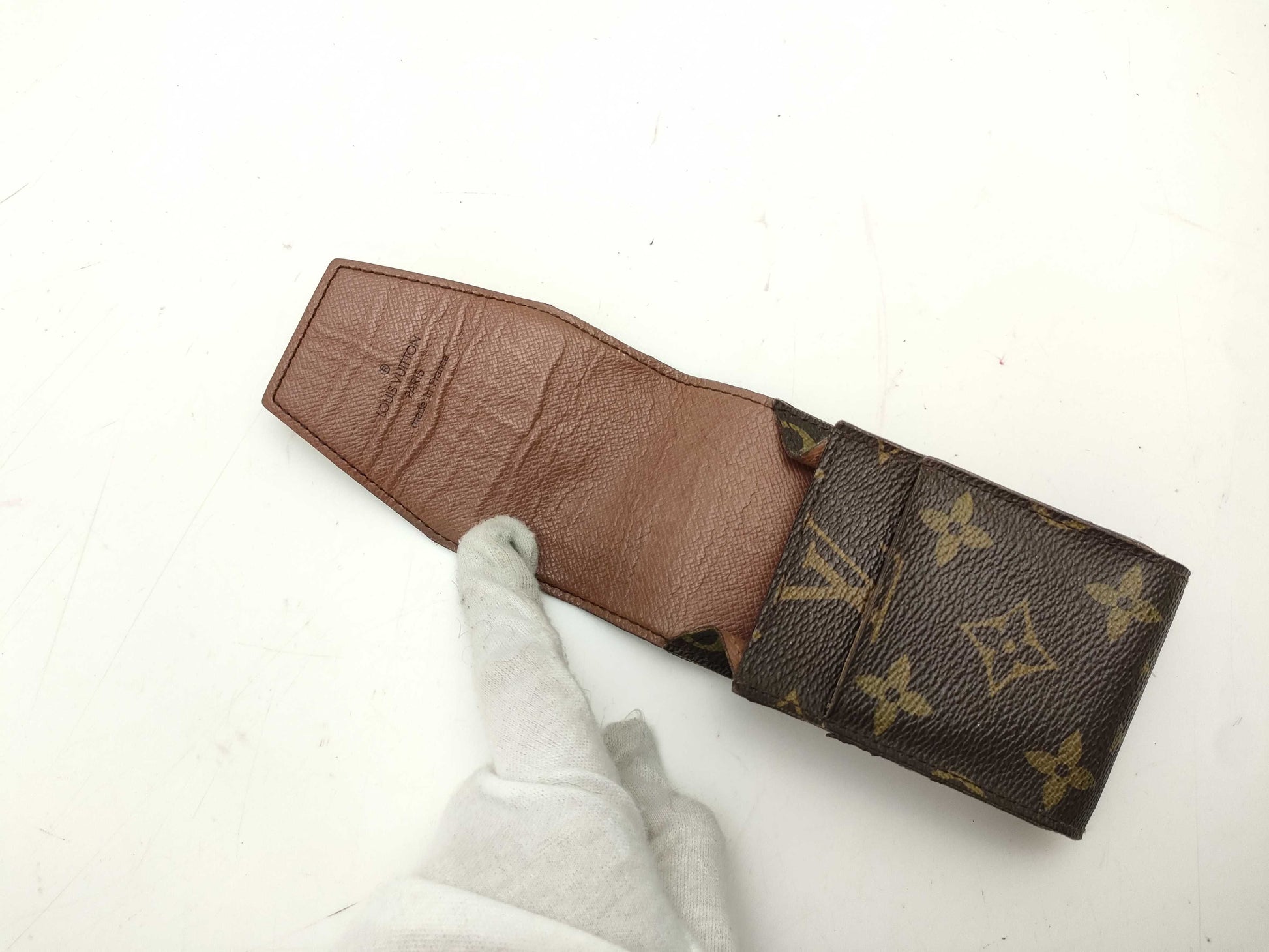 LOUIS VUITTON Monogram M63024 / Etui Cigarette / Made in 2008 Other accessories
