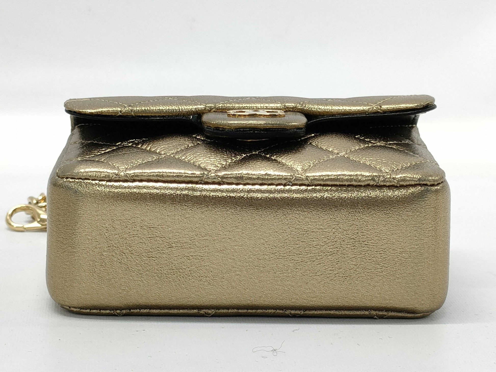 CHANEL Micro Matelasse Charm Gold Key Case/Key Holder