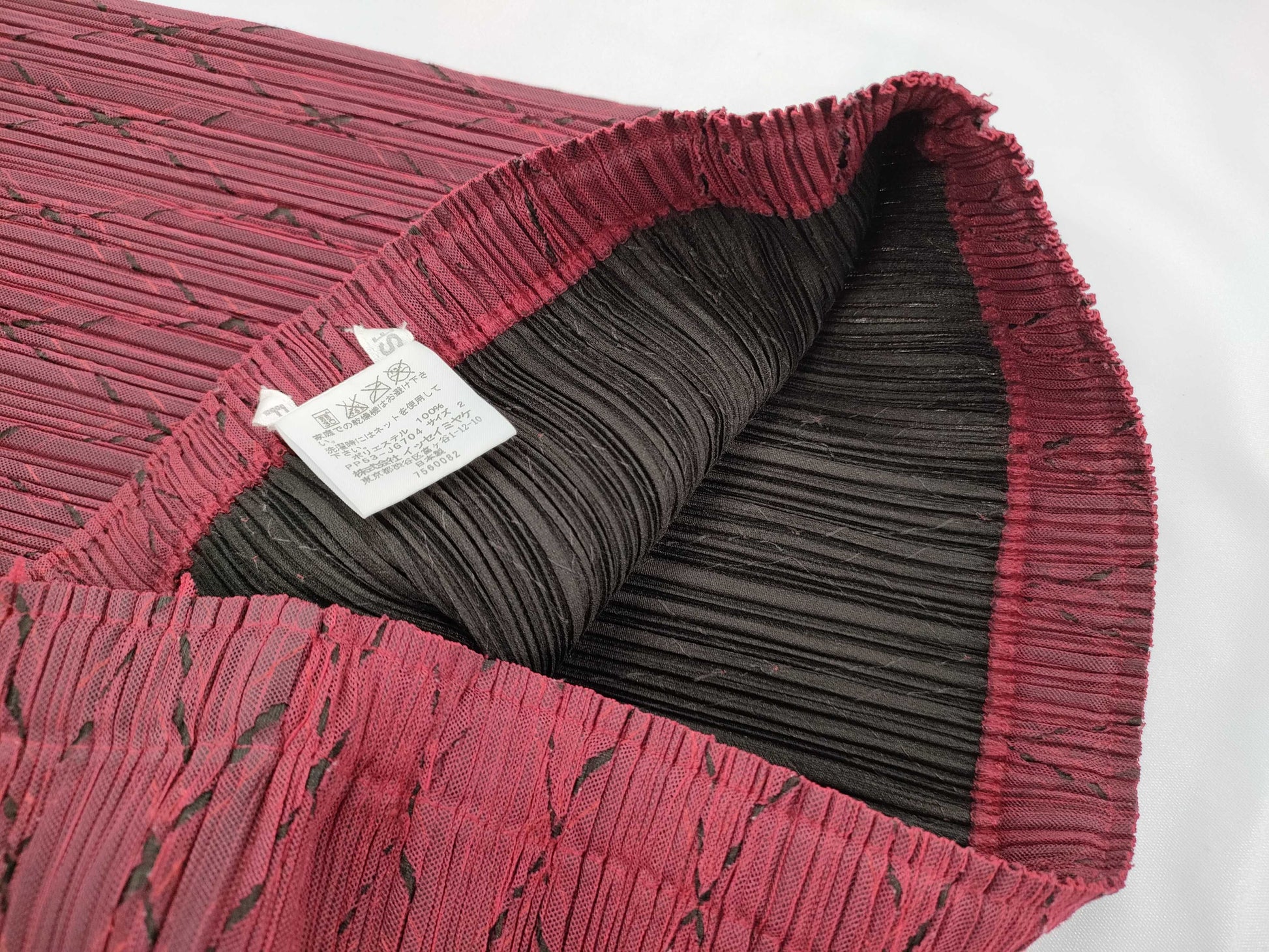 ISSEY MIYAKE Pleats Please Stitch Design Skirt