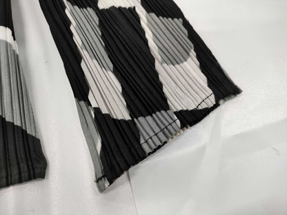 ISSEY MIYAKE Pleats Please Patterned Jacket