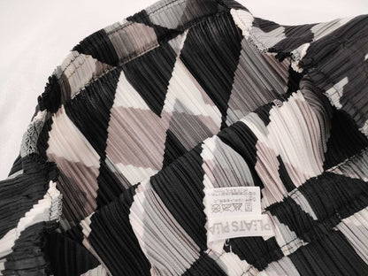 ISSEY MIYAKE Pleats Please Patterned Skirt