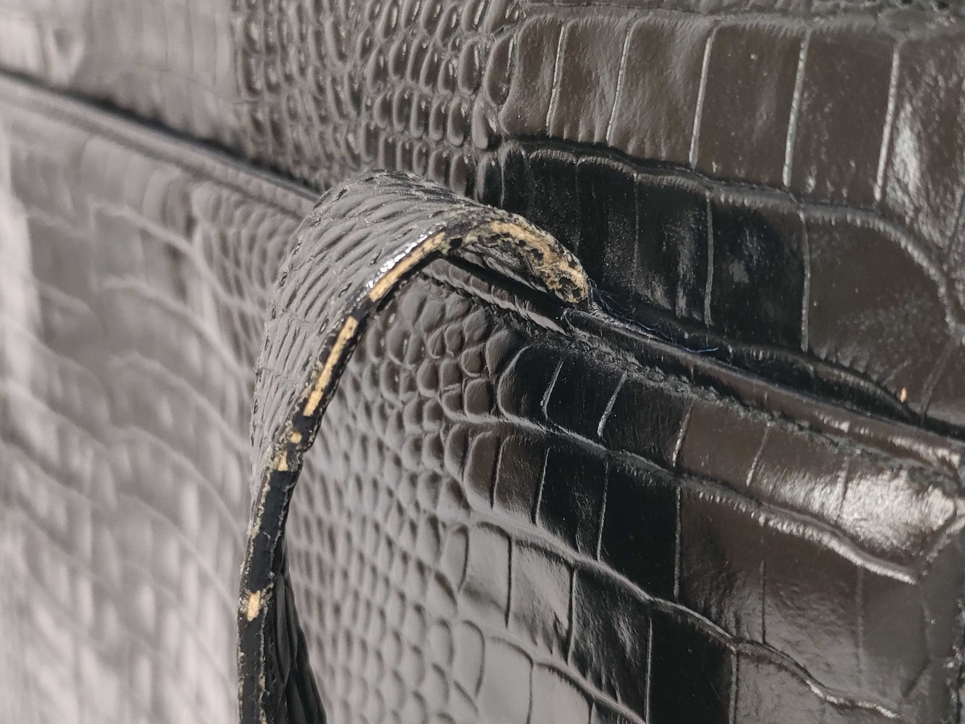 Yves Saint Laurent Crocodile Leather Handbag Handbag