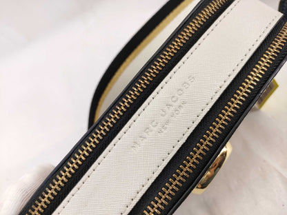 MARC JACOBS Snapshot Shoulder Bag