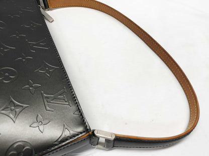 LOUIS VUITTON M55142 Monogram Matte Fowler Handbag