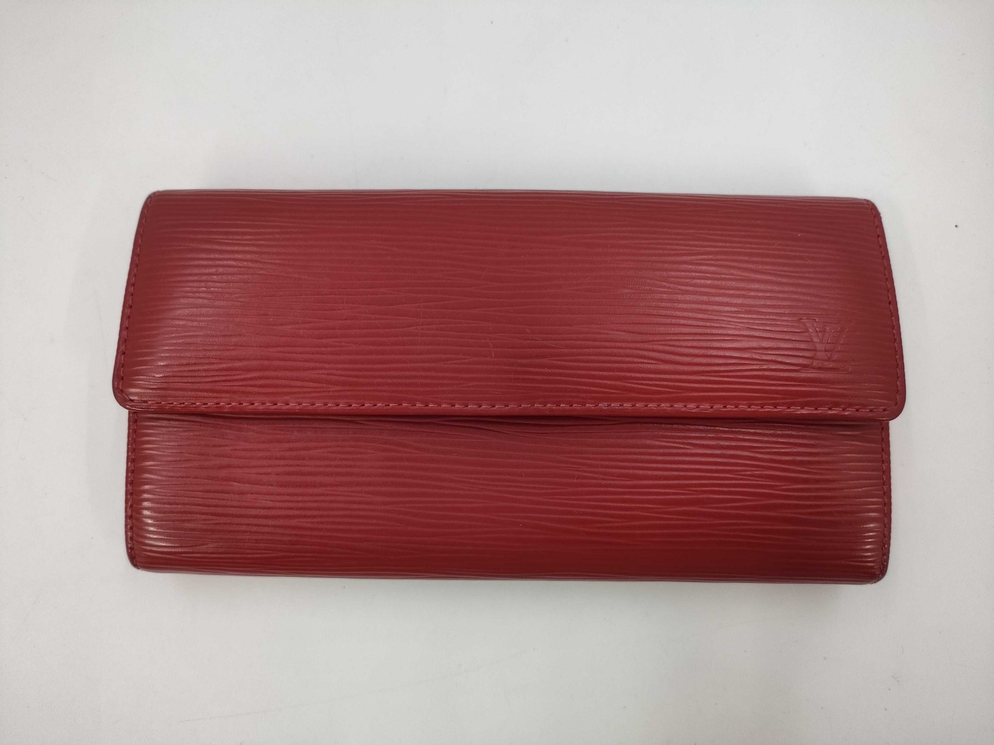 LOUIS VUITTON Epi Portefeuille Sarah Personalized Wallet