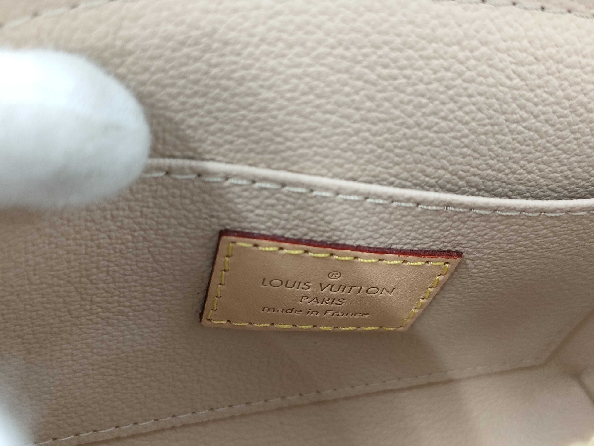 LOUIS VUITTON Monogram Pochette Cosmetic Pouch