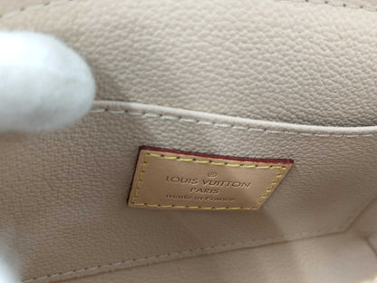 LOUIS VUITTON Monogram Pochette Cosmetic Pouch