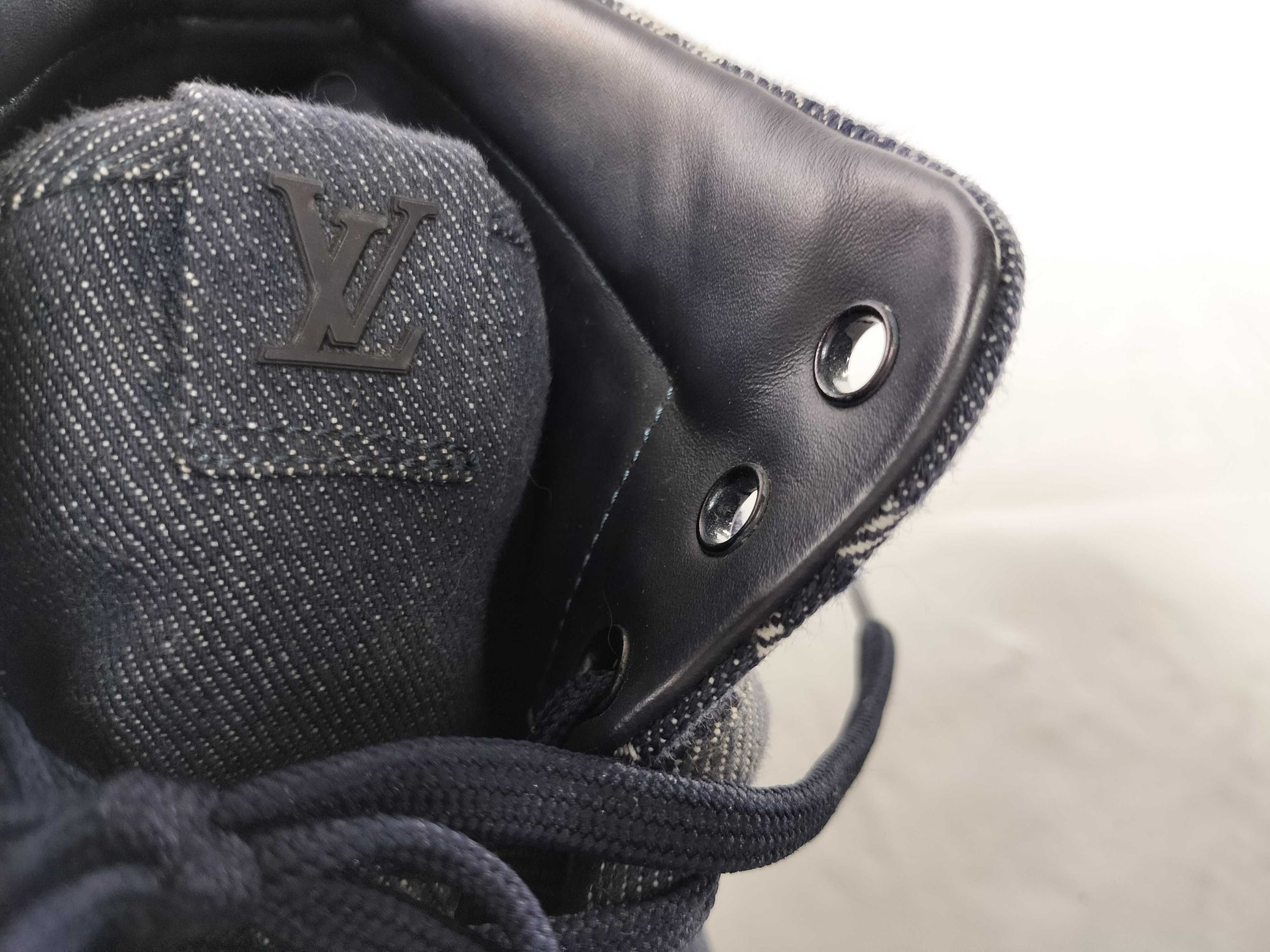 LOUIS VUITTON Denim 0193 Sneakers
