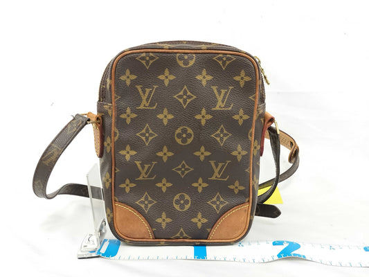 LOUIS VUITTON TH0979 Monogram M45236 Amazon Shoulder Bag